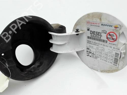 Fuel flap SEAT IBIZA III (6L1) 1.4 TDI | BP20422848C131 