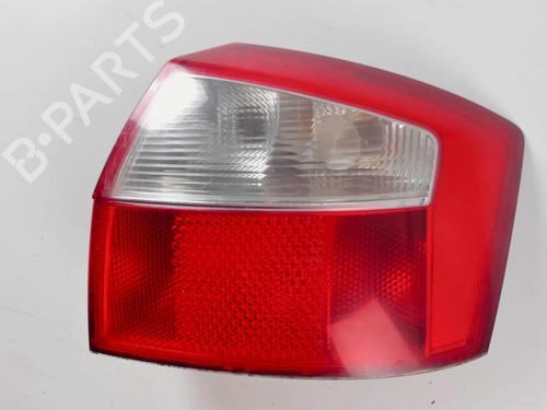 right-taillight-audi-a4-b6-8e2-19-tdi-8e5945218-2000-2001-2002-2003-2004-2005-20424565 main image