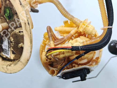 Used Fuel pump Fuel pump ALFA ROMEO GIULIA (952_) 2.2 D (952AEM250, 952AEA250) (150 hp) 39733727 39733727