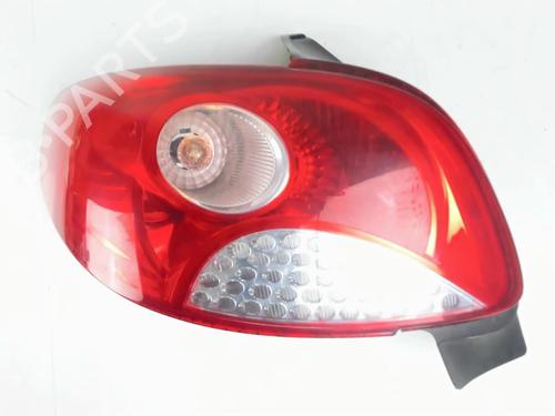 Used Left taillight PEUGEOT 206+ (2L_, 2M_) 1.4 HDi eco 70 (68 hp) 30736467