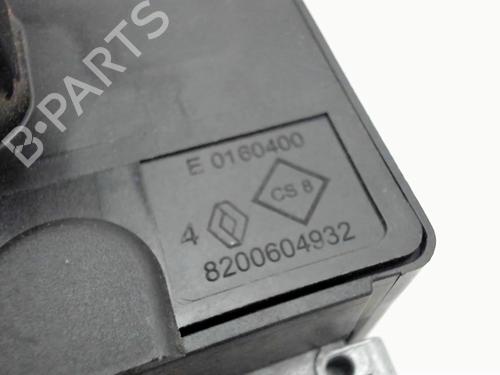 Used Card reader Card reader RENAULT CLIO IV Grandtour (KH_) 1.5 dCi 90 (KHN3, KHN4) (90 hp) 40224378 40224378