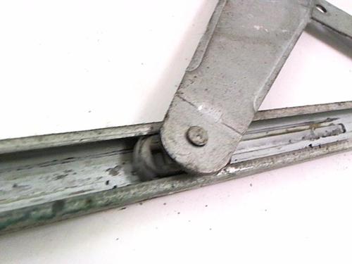 Used Front left window mechanism Front left window mechanism CHEVROLET AVEO / KALOS Hatchback (T200) 1.4 (83 hp) 20414454 20414454