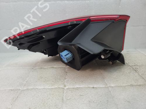 right-taillight-vw-t-roc-a11-d11-2017-32844136 main image