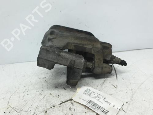 Used Right front brake caliper Right front brake caliper BMW 1 (F21) 114 d (95 hp) 20376047 20376047