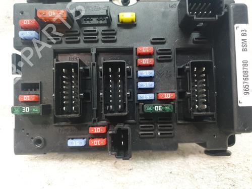 Fuse box PEUGEOT 308 CC (4B_) 2.0 HDi | BP30725906E1