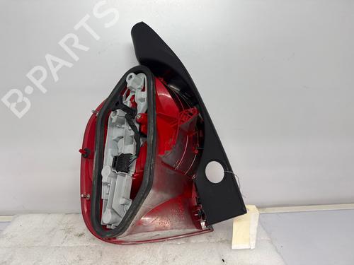 Used Right taillight Right taillight 37002299 37002299