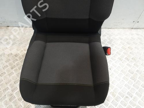 Right front seat CITROËN C3 III (SX) 1.2 PureTech 82 | BP28357717C16 - Image 4