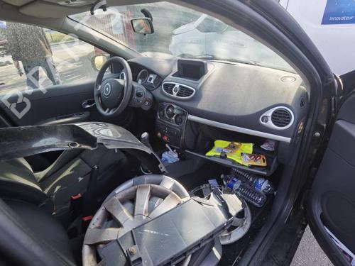 Left front fog light RENAULT CLIO III Hatchback Van (SB_, SR_)  | BP25268287C30  - Image 5