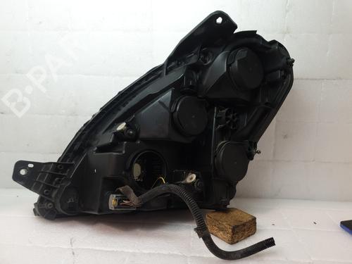 Right headlight IVECO DAILY V Van 29S13, 29L13, 35C13, 35S13, 40C13, 40S13 | BP29053720C29 