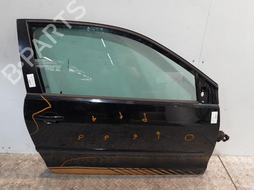 Used Right front door VW POLO (9N_, 9A_) 1.4 16V (80 hp) 20377934