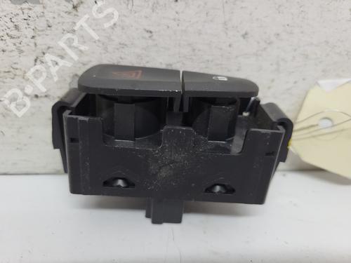 Used Warning switch Warning switch DACIA SANDERO II TCe 90 (B8M1, B8MA, B8AC) (90 hp) 20374301 20374301