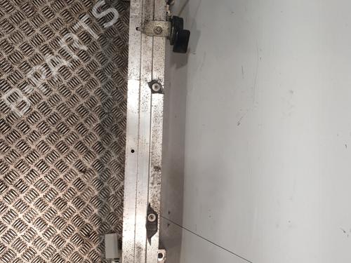 Used Front bumper reinforcement Front bumper reinforcement RENAULT CLIO III (BR0/1, CR0/1) 1.5 dCi (BR17, CR17) (86 hp) 26377475 26377475