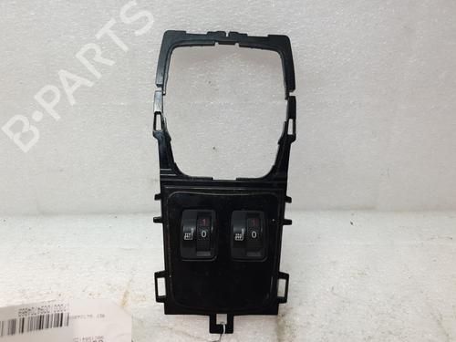 Used Switch Switch PEUGEOT 508 SW I (8E_) 2.0 HDi RXH Hybrid4 (200 hp) 32449019 32449019