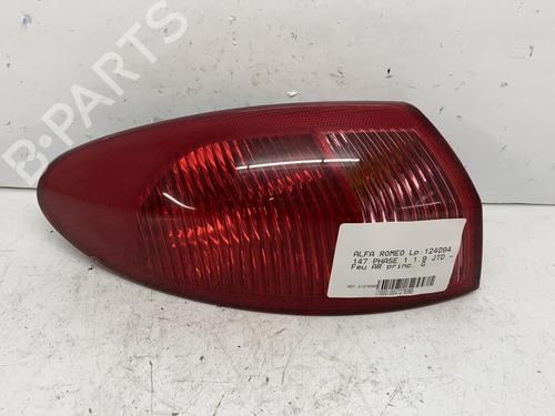 Used Left taillight Left taillight ALFA ROMEO 147 (937_) 1.9 JTD (937.AXD1A, 937.BXD1A, 937.AXV1A, 937.BXB1A,... (115 hp) 20384027 20384027