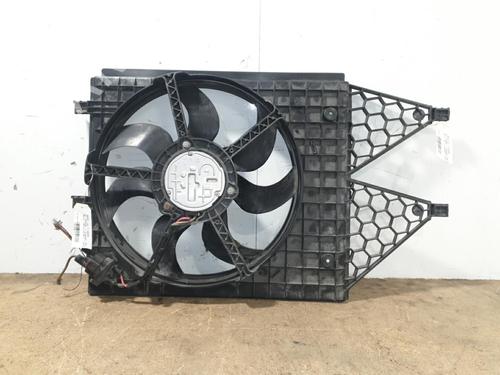 Used Radiator fan Radiator fan AUDI A1 (8X1, 8XK) 1.6 TDI (105 hp) 20372893 20372893