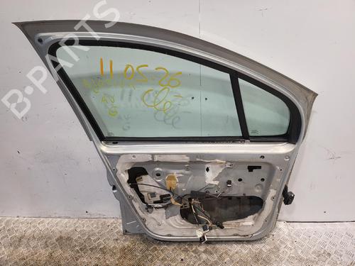 Used Left front door Left front door 36948340 36948340