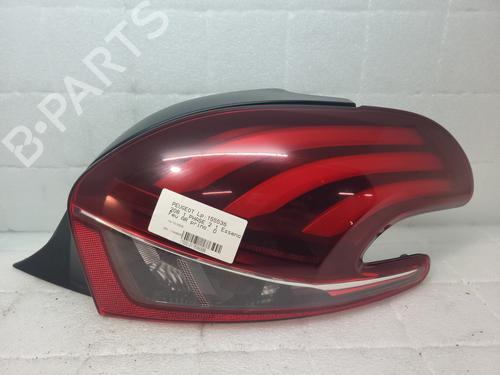 Used Right taillight PEUGEOT 208 I (CA_, CC_) 1.0 VTi (68 hp) 31376247