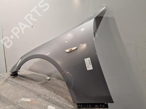 Left front fenders BMW 5 Touring (E61) 525 d | BP29893304C41