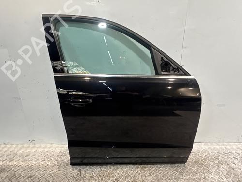 Used Right front door Right front door 38312542 38312542