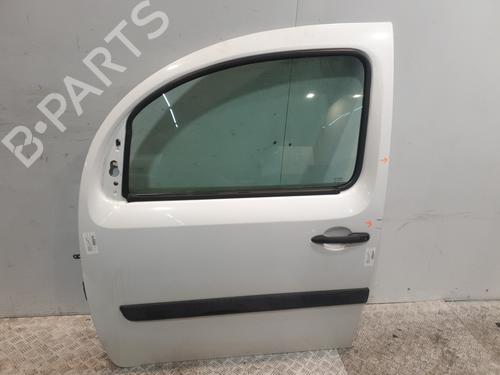Used Left front door RENAULT KANGOO / GRAND KANGOO II (KW0/1_) 1.5 dCi 90 (KW05, KW08, KW0G, KW11) (90 hp) 31935564