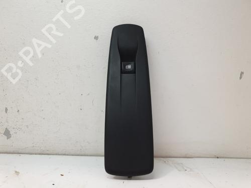 Used Right front window switch Right front window switch RENAULT LATITUDE (L70_) 2.0 dCi 150 (L70H) (150 hp) 20377818 20377818