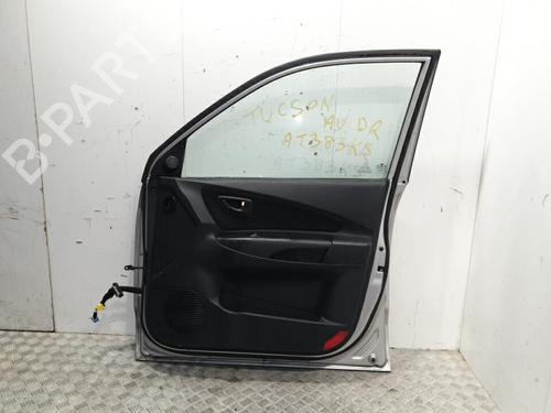 Right front door HYUNDAI TUCSON (JM) 2.0 CRDi All-wheel Drive | BP20383773C3 