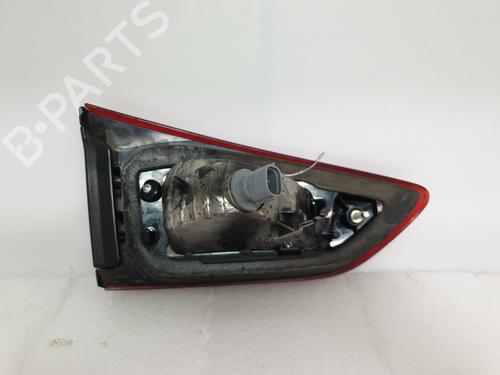 Højre baglygte bagklap Højre baglygte bagklap MAZDA CX-3 (DK) 1.5 SKYACTIV-D (DK2WS, DK5FW) (105 hp) 36308057 36308057