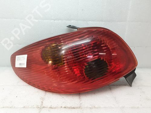 Used Left taillight PEUGEOT 206 Hatchback (2A/C) 1.4 HDi eco 70 (68 hp) 26555061
