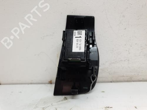left-rear-window-switch-mazda-3-hatchback-bp-20-skyactiv-g-m-hybrid-bdgf66370-2018-20377795 main image
