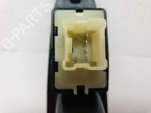 Used Left rear window switch Left rear window switch RENAULT CLIO IV (BH_) 1.2 TCe 120 (BHAU) (118 hp) 26296847 26296847