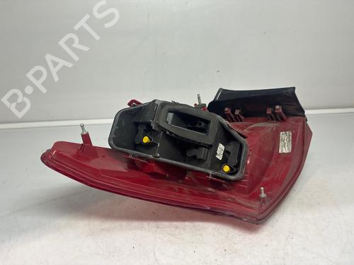 Used Right taillight Right taillight 39527755 39527755