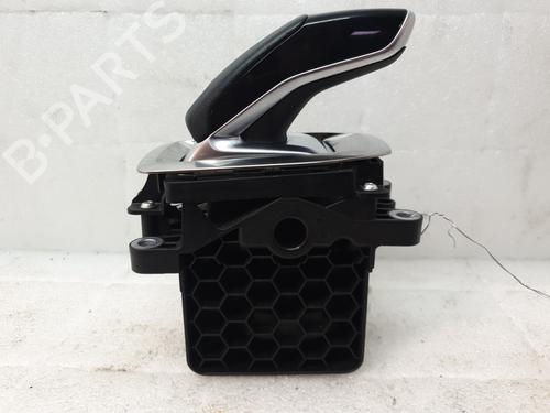 Gear lever PEUGEOT 2008 II (UD_, US_, UY_, UJ_, UR_, UC_) 1.5 BlueHDI 130 | BP23781522M90 