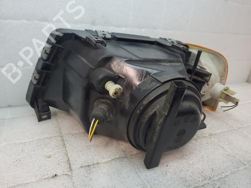 Used Right headlight Right headlight AUDI 100 C3 Saloon (443, 444) 2.0 (115 hp) 31579945 31579945