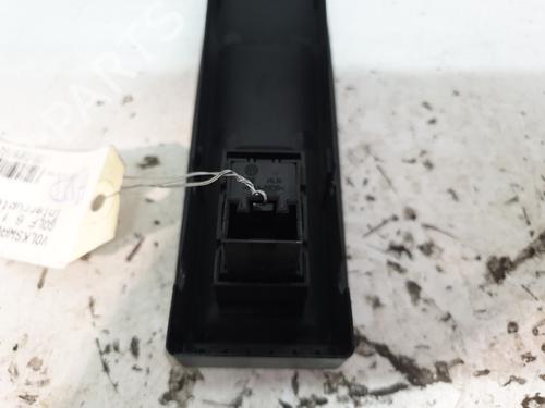 Right front window switch VW GOLF VI (5K1) 1.6 TDI | BP20381475I26 