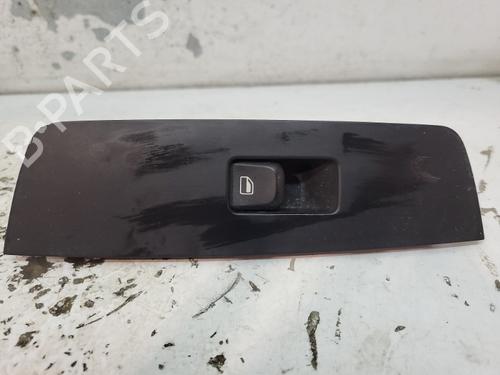 Used Right front window switch AUDI A1 Sportback (8XA, 8XF) 1.2 TFSI (86 hp) 20381375