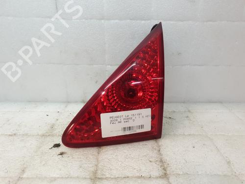 Used Right tailgate light Right tailgate light 25447539 25447539