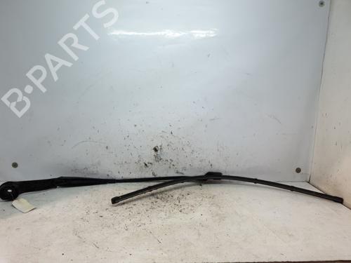Used Front windshield wiper arm RENAULT SCÉNIC IV (J9_) 1.7 Blue dCi 150 (J9A7, J9A8) (150 hp) 20724011