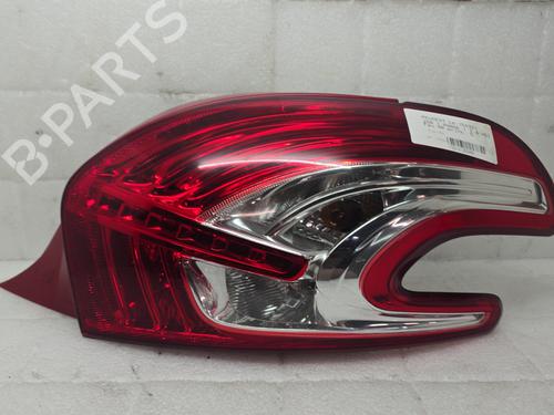 Used Right taillight PEUGEOT 208 I (CA_, CC_) 1.4 HDi (68 hp) 29213919
