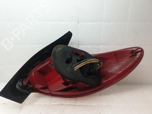 Left taillight PEUGEOT 206 Hatchback (2A/C) 1.4 HDi eco 70 | BP32179892C34
