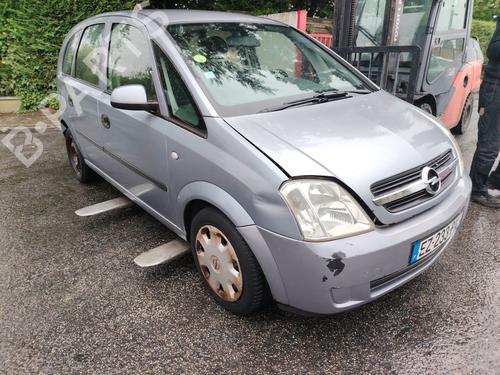 Brugte OPEL MERIVA A MPV (X03) 1.4 16V Twinport (E75) (90 hp) 3506000
