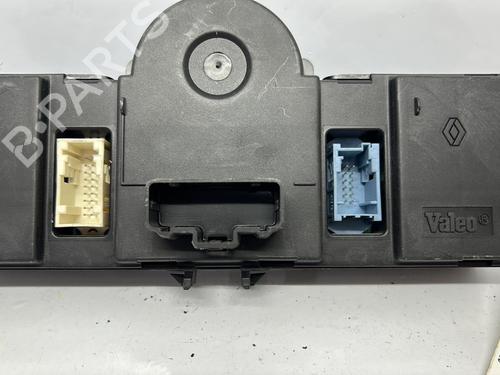 Used Climate control Climate control 20375442 20375442