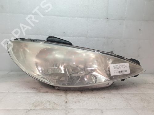 Used Right headlight Right headlight PEUGEOT 206 Hatchback (2A/C) 1.4 HDi eco 70 (68 hp) 27303633 27303633