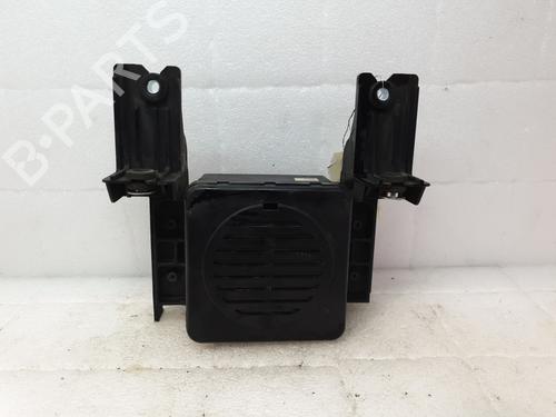 Used Speaker Speaker KIA NIRO I (DE) 1.6 GDI Plug-in Hybrid (141 hp) 24924843 24924843