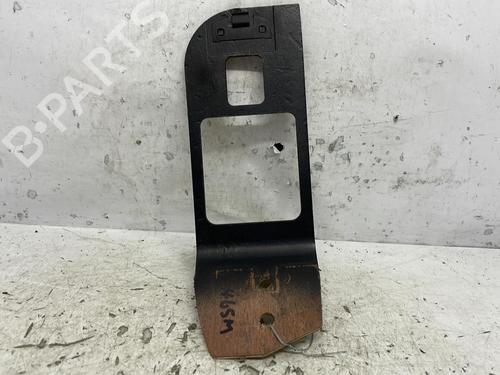 Deurlijst JAGUAR XJ (X300, X330) 6 3.2 (211 hp) 32448998