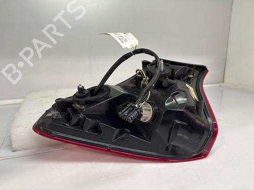 Used Right taillight Right taillight RENAULT CLIO II (BB_, CB_) 1.2 (BB0A, BB0F, BB10, BB1K, BB28, BB2D, BB2H, CB0A,... (58 hp) 36772107 36772107