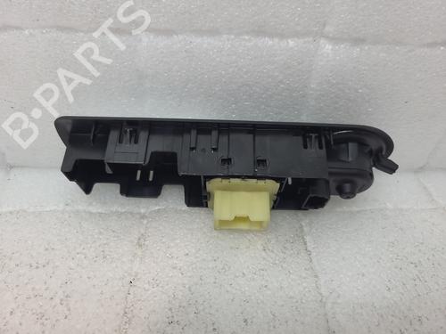 Used Left front window switch Left front window switch RENAULT CLIO IV (BH_) 1.5 dCi 75 (75 hp) 21596342 21596342
