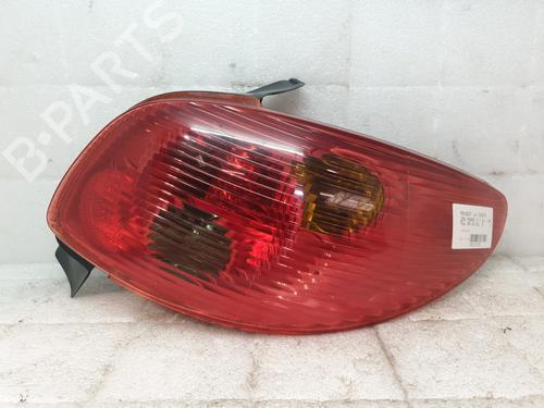 Høyre baklys PEUGEOT 206 Hatchback (2A/C) 1.4 i 6351S0