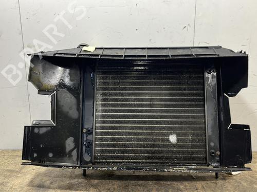 Used Water radiator Water radiator 20383088 20383088