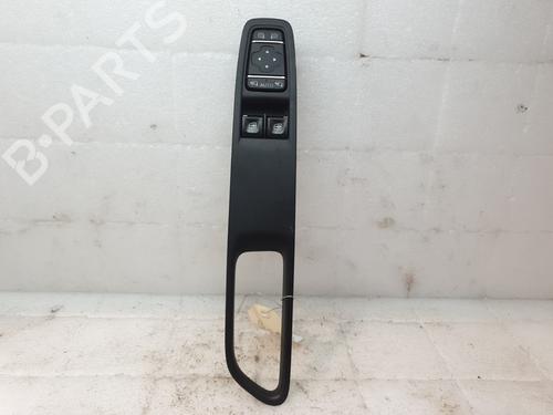 Used Left front window switch RENAULT CLIO IV (BH_) 0.9 TCe 75 (BHNP) (76 hp) 27191876