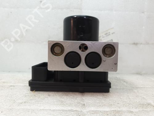 Used ABS pump ABS pump MERCEDES-BENZ C-CLASS Coupe (CL203) C 200 CDI (203.707) (122 hp) 28020678 28020678